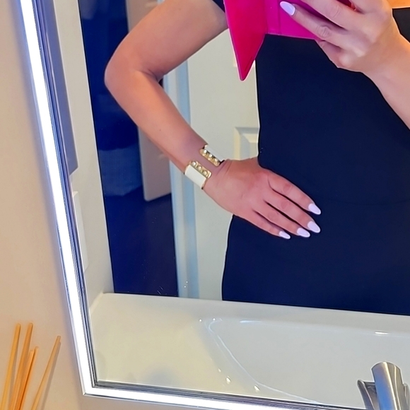 Henri Bendel Gold and Ceramic Hinged Bracelet with Swarovski Crystal - Picture 6 of 9